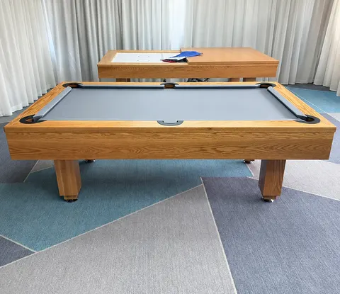 Billard convertible Saumur en table à manger